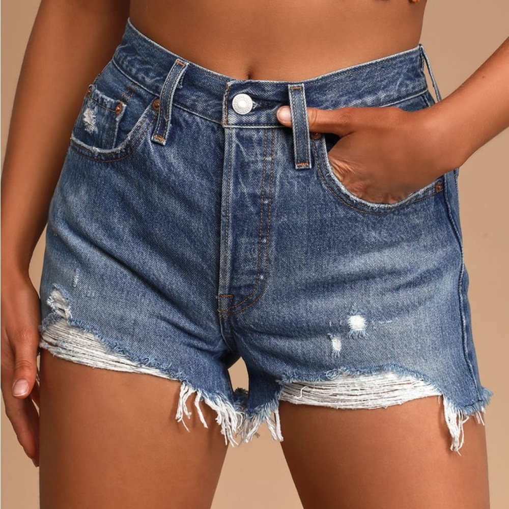 LEVIS 501 ORIGINAL HIGH RISE MEDIUM WASH DISTRESSED DENIM SHORTS